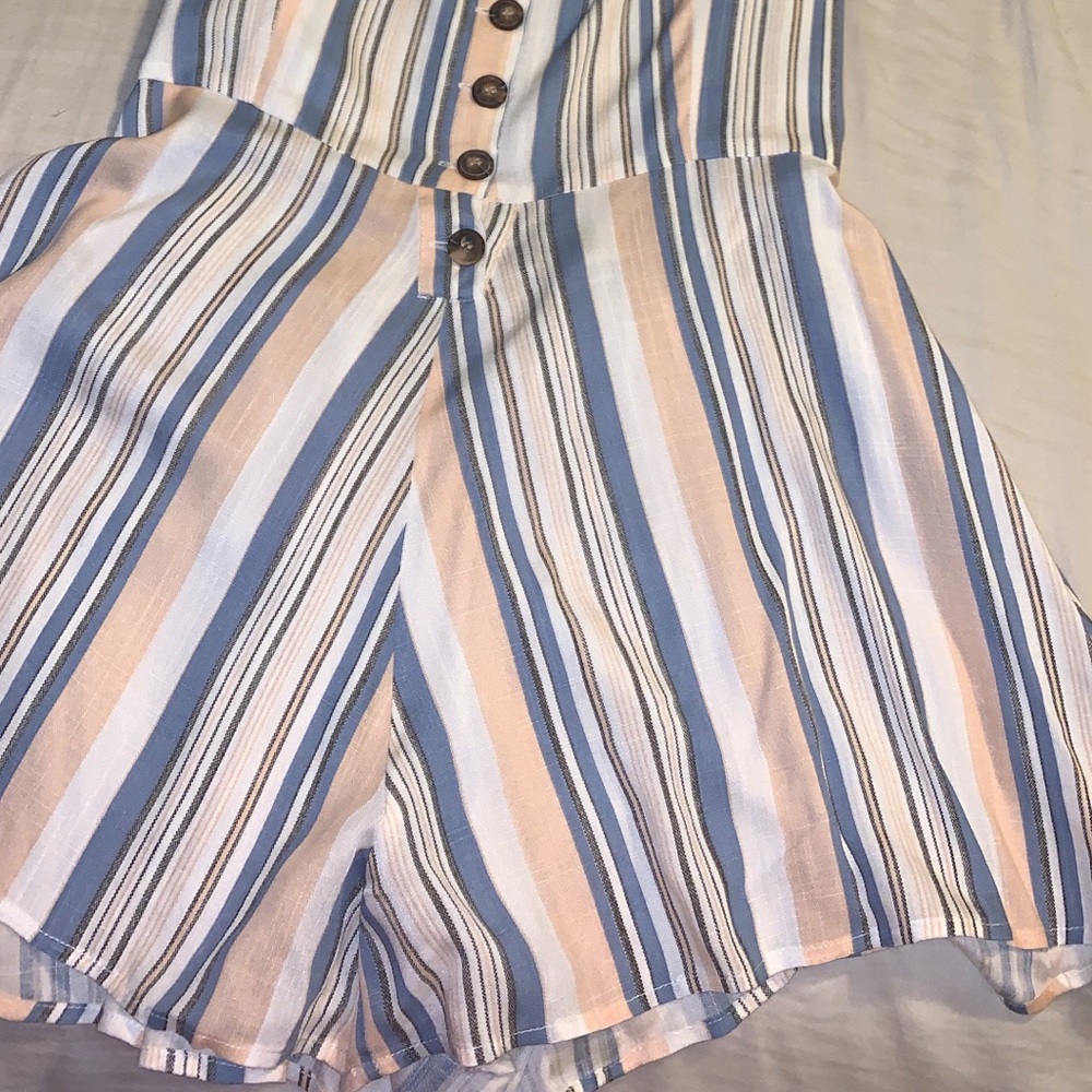 romper - Picture 2 of 2